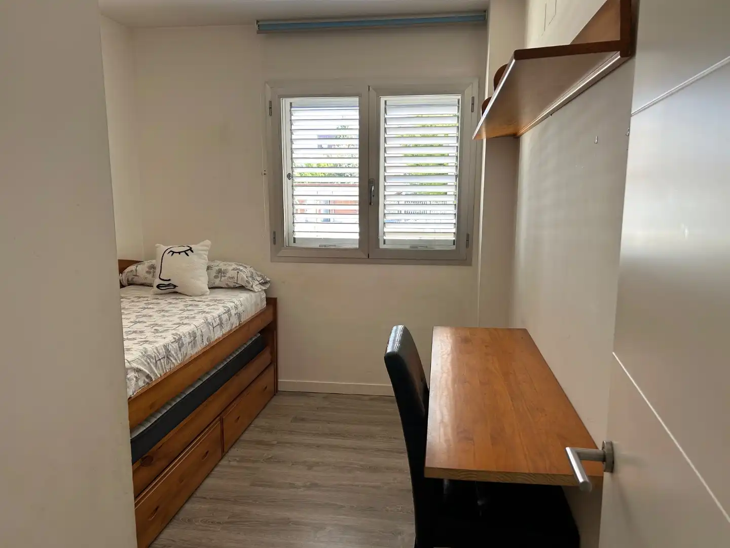 Habitación de Piso de alquiler en Alhendín con Aire acondicionado, Calefacción y Jardín privado