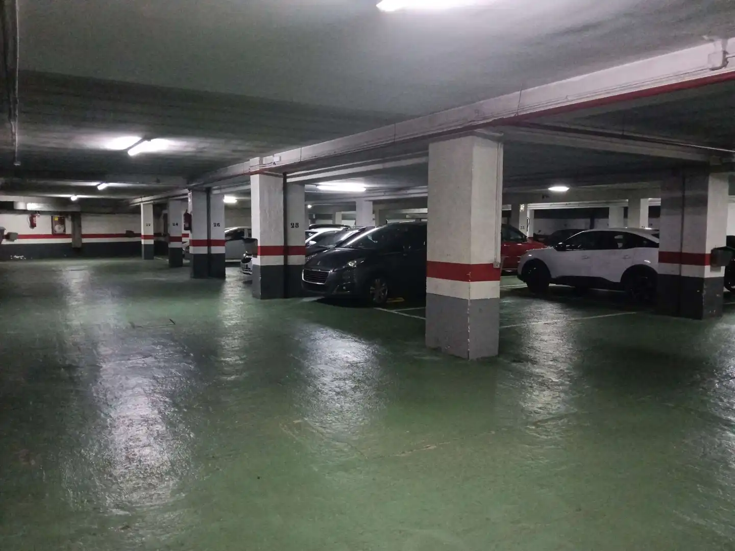 Parking of Flat for sale in Zaragoza  with Heating, Terrace and Furnished
