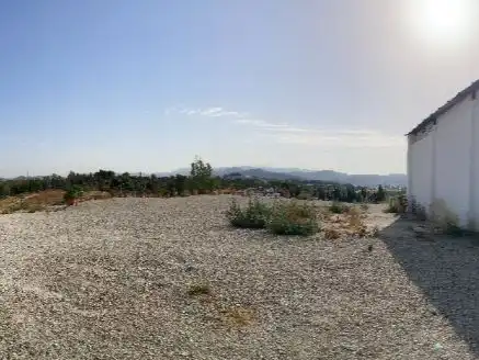 Grundstücke zur Miete in Málaga
