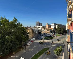 Vista exterior de Pis en venda en  Huelva Capital amb Aire condicionat i Balcó