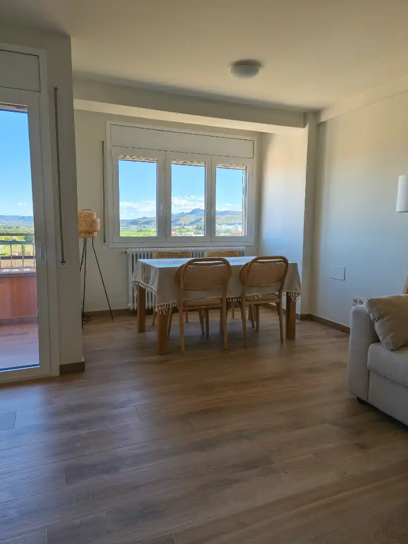 Comedor de Piso en venta en Fraga con Aire acondicionado, Terraza y Amueblado