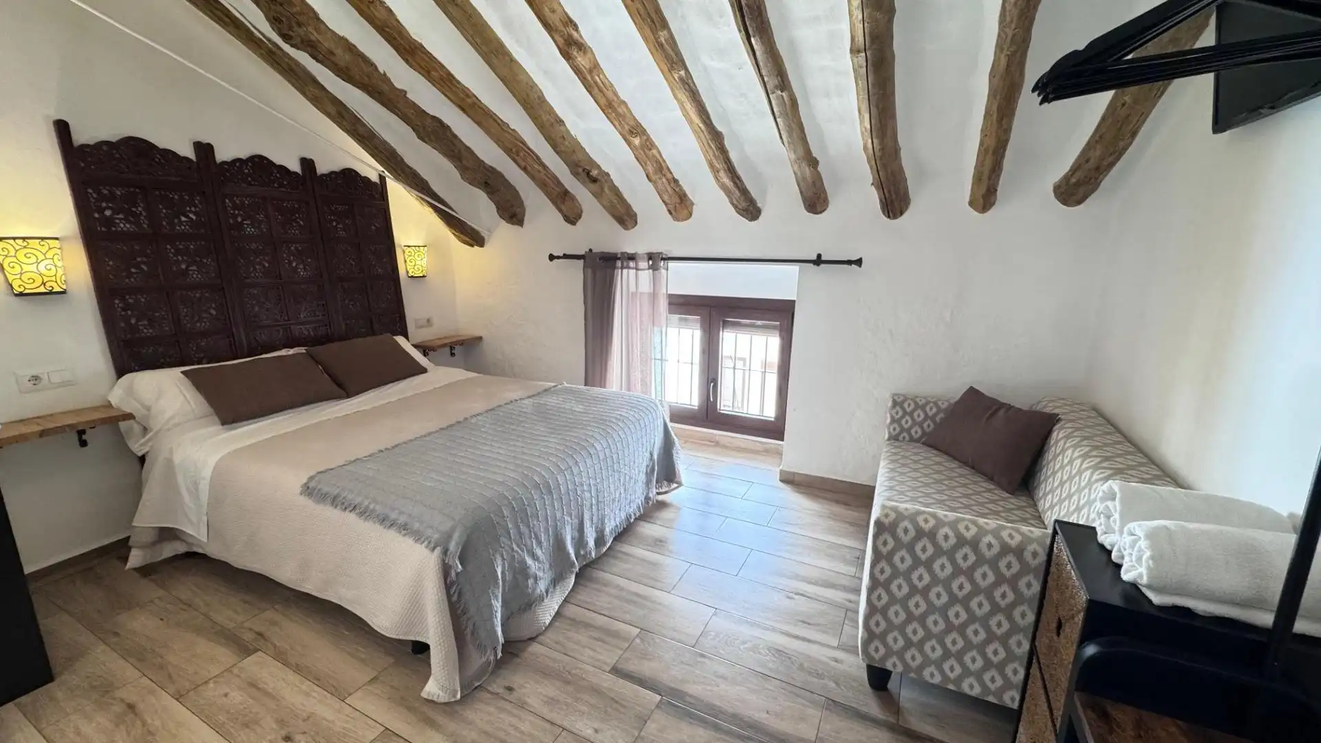 Bedroom of Houses for sale in Iznájar  with Air Conditioner, Heating and Terrace