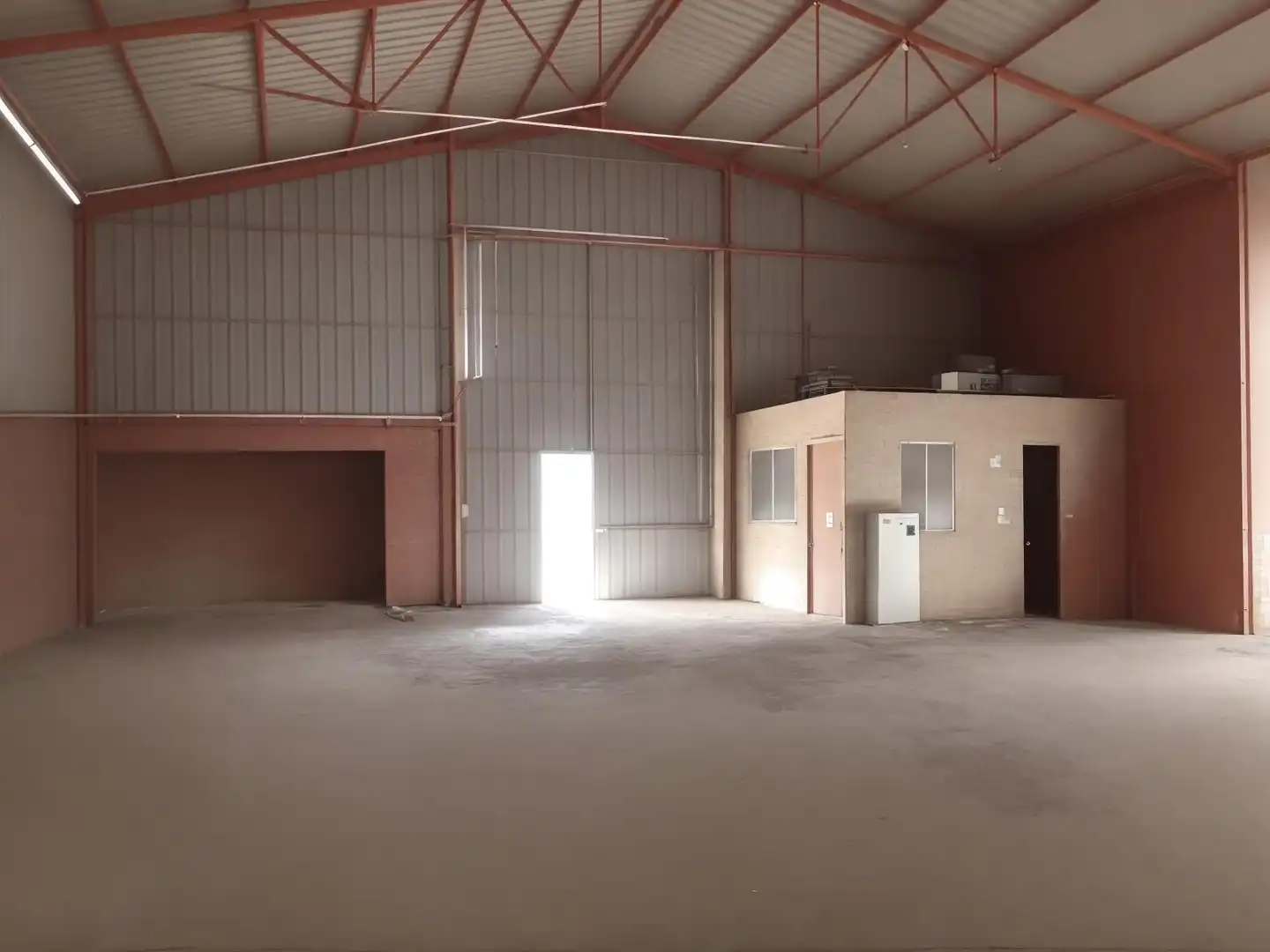 Fabrikhallen zum Verkauf in Sancti-Spíritus (Badajoz)