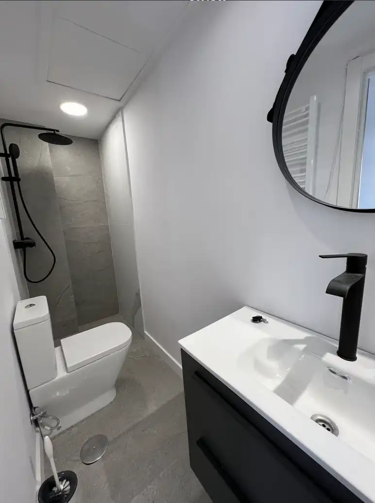 Bathroom of Houses for rent in Marbella  with Air Conditioner, Private garden and Terrace