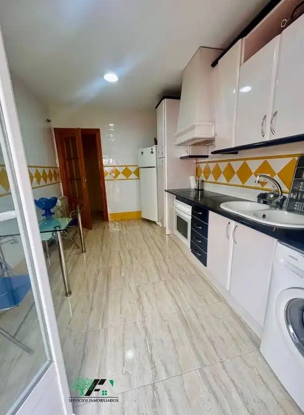Flat with lift to rent in Calle el Valle, imagen 6