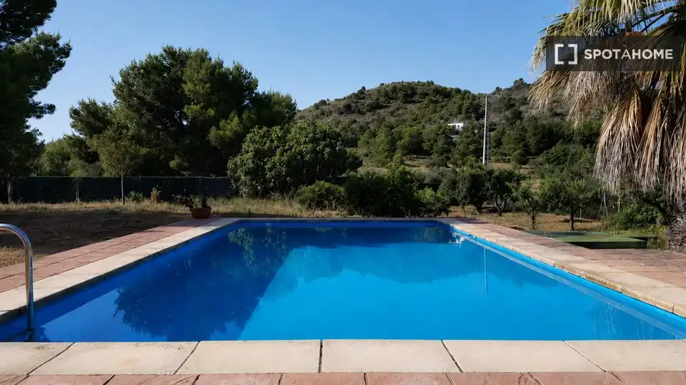 Swimming pool of Flat for rent in Riba-roja de Túria  with Air Conditioner, Heating and Furnished