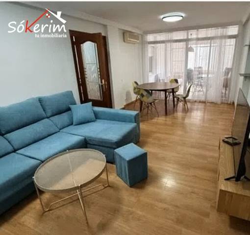 Piso en Venta en Avenida Conde de Lumiares en Campoamor