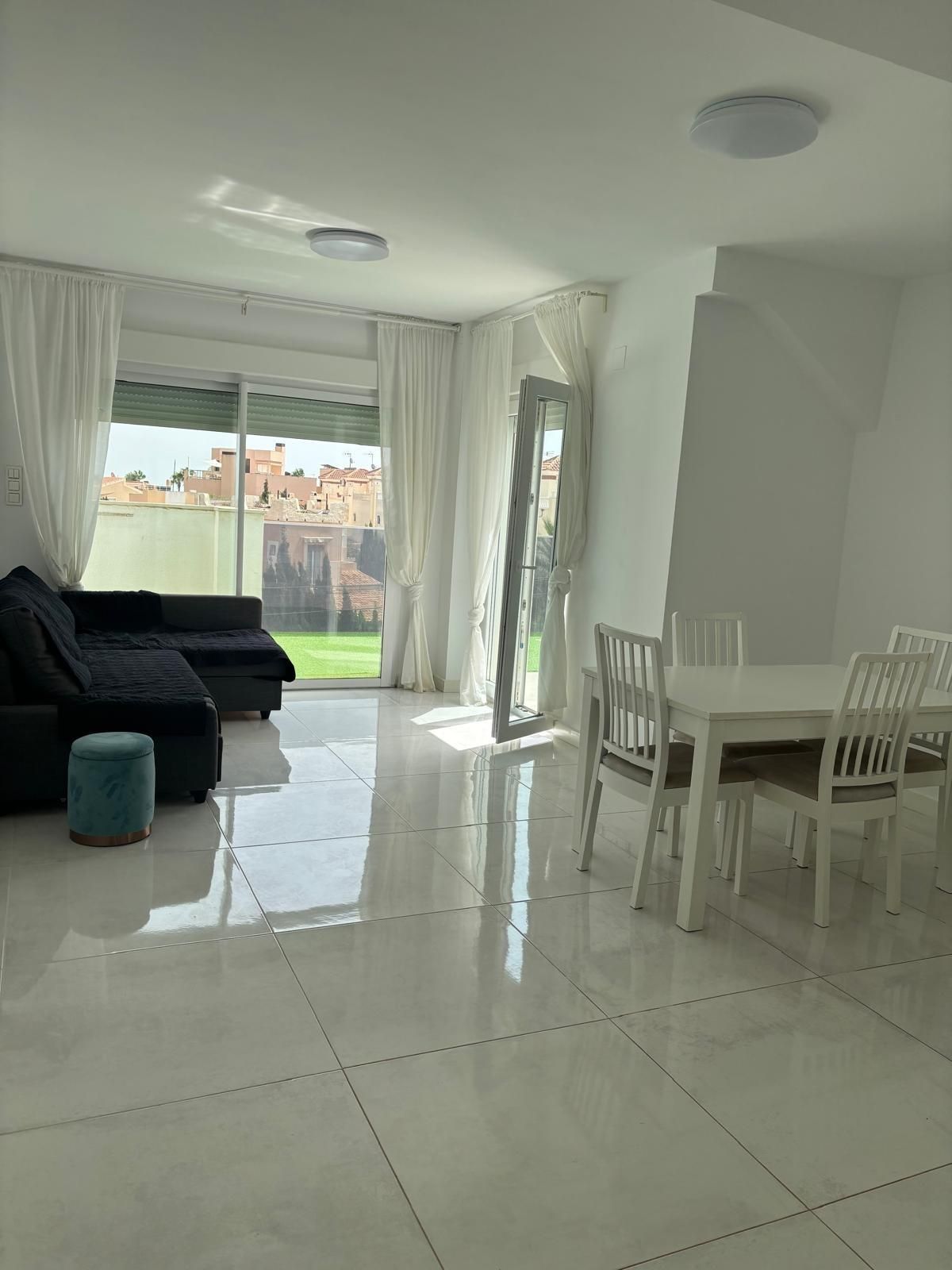 Living room of Apartment to rent in Santa Pola  with Air Conditioner, Heating and Terrace