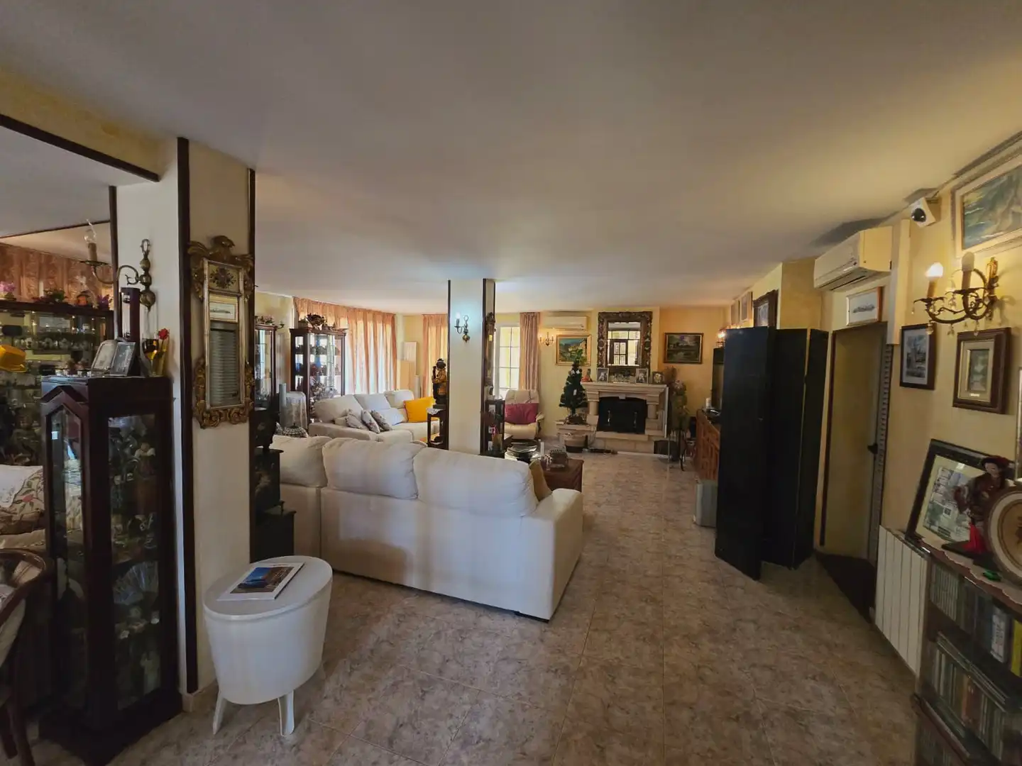 Sala de estar de Casa o chalet en venta en Creixell con Aire acondicionado, Calefacción y Jardín privado