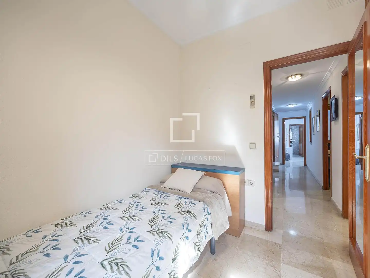 Dormitori de Casa o xalet en venda en Catarroja amb Aire condicionat, Calefacció i Terrassa