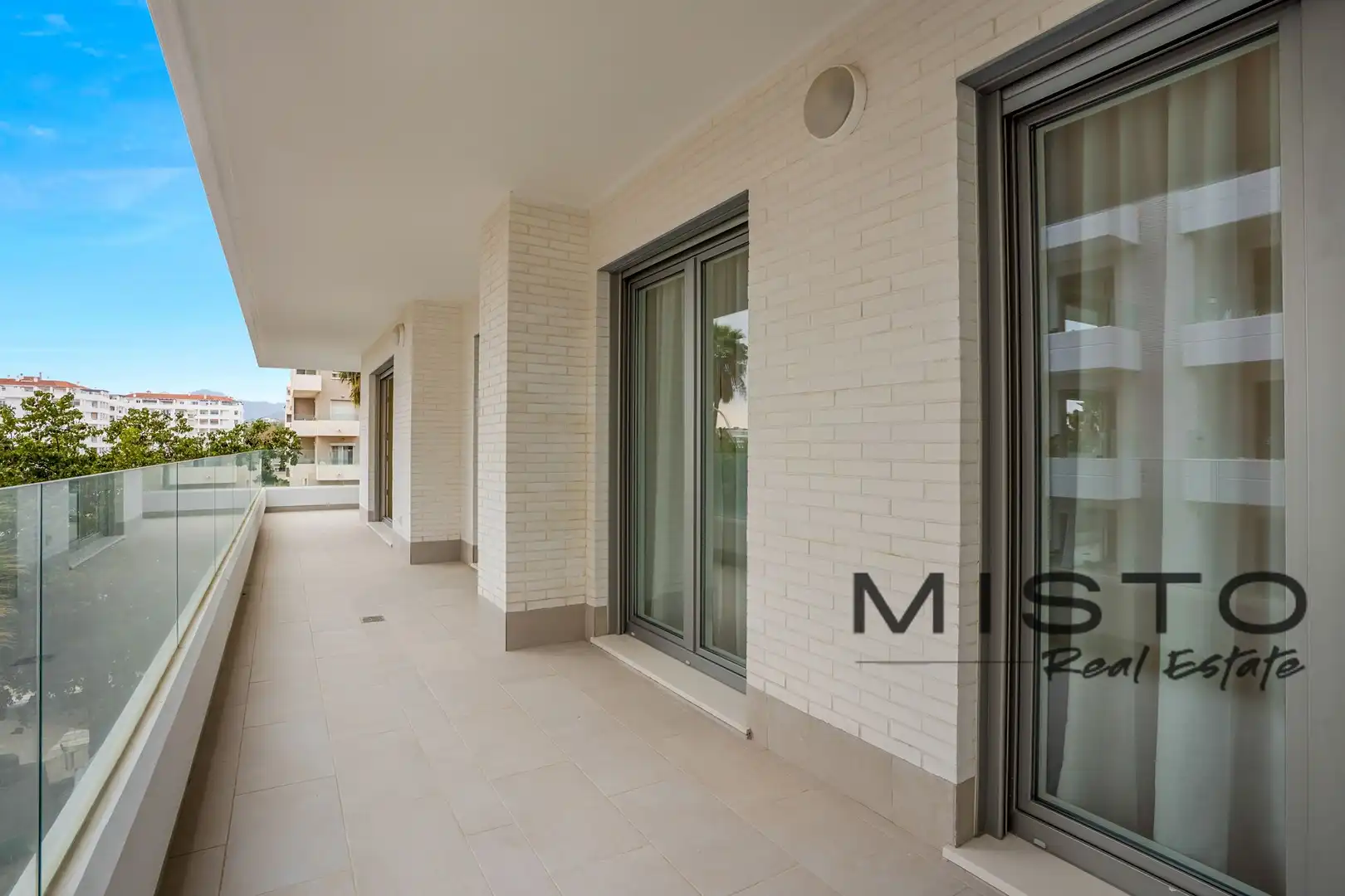 Terrace of Flat for rent in Nueva Andalucía