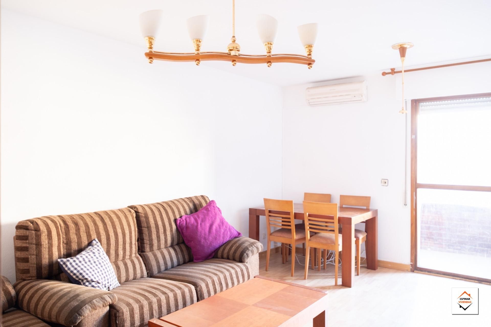 Living room of Apartment for sale in  Zaragoza Capital  with Parquet flooring