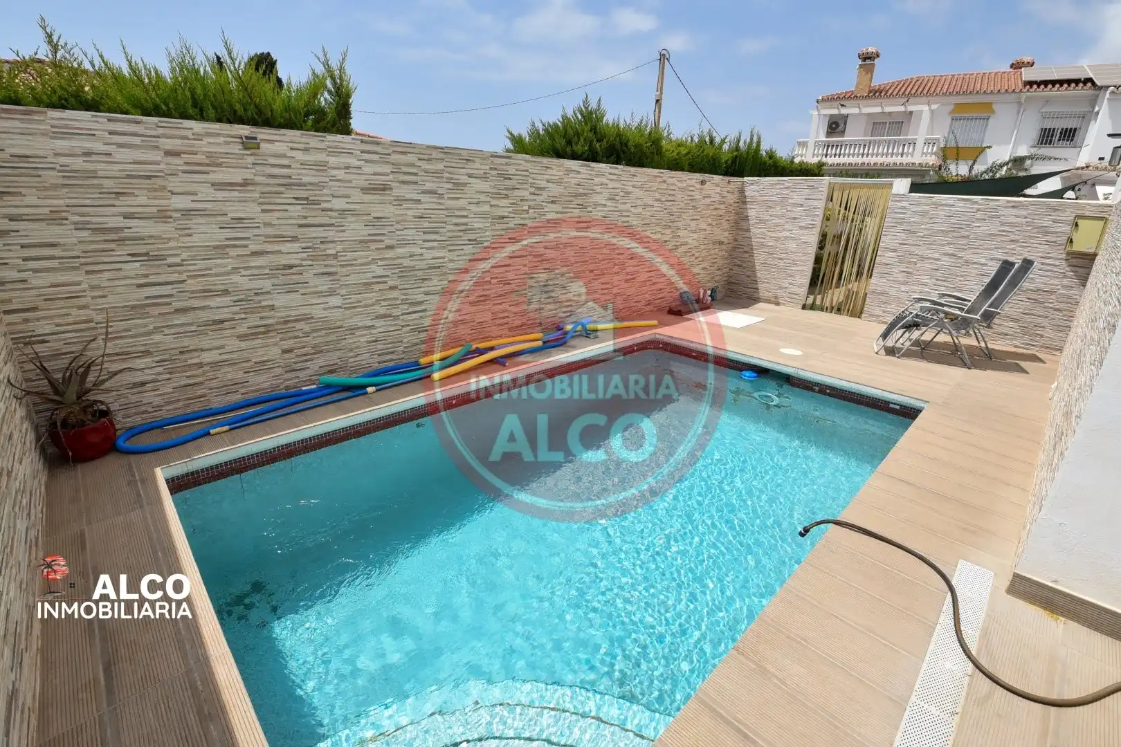 Piscina de Casa o xalet en venda en Torrox amb Terrassa i Piscina