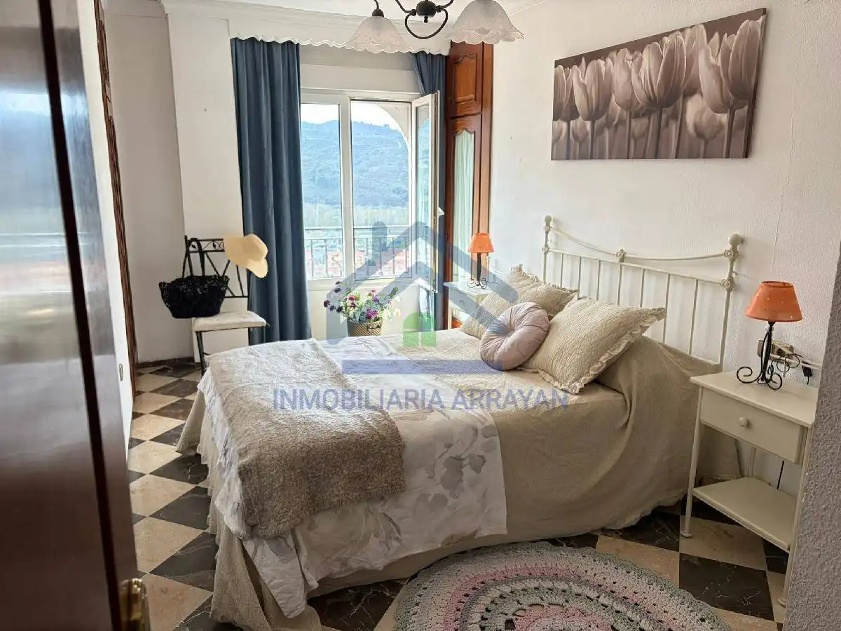 Schlafzimmer von Wohnung zum Verkauf in Cenes de la Vega mit Klimaanlage, Heizung und Terrasse