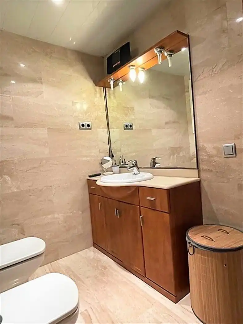 Baño de Casa o chalet en venta en Sant Boi de Llobregat con Aire acondicionado, Terraza y Trastero
