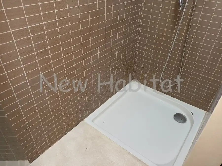 Baño de Casa adosada en venta en Castellón de la Plana / Castelló de la Plana con Aire acondicionado, Jardín privado y Terraza