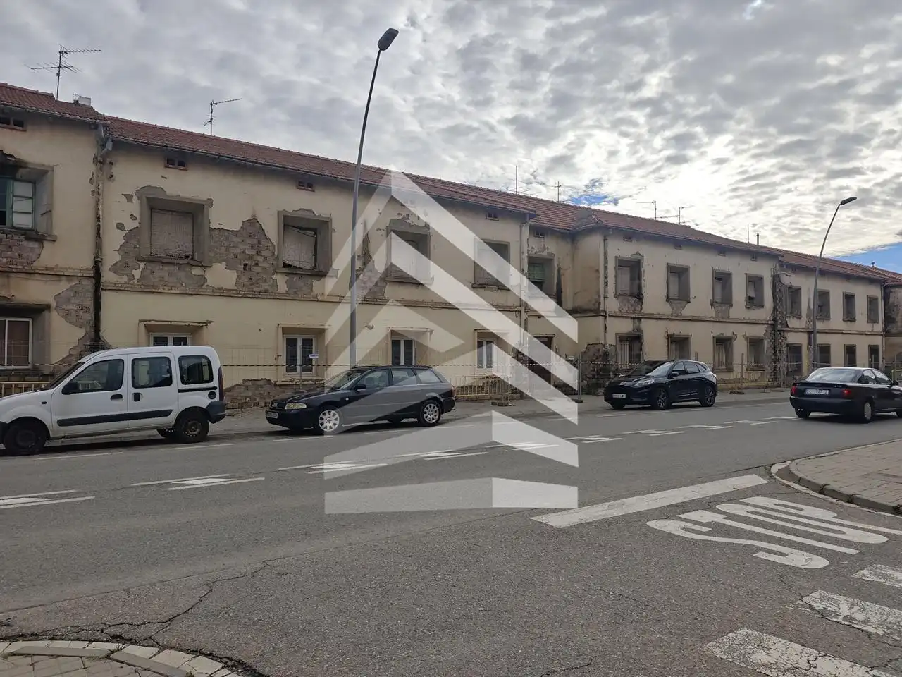 Vista exterior de Edificio en venta en La Pobla de Segur