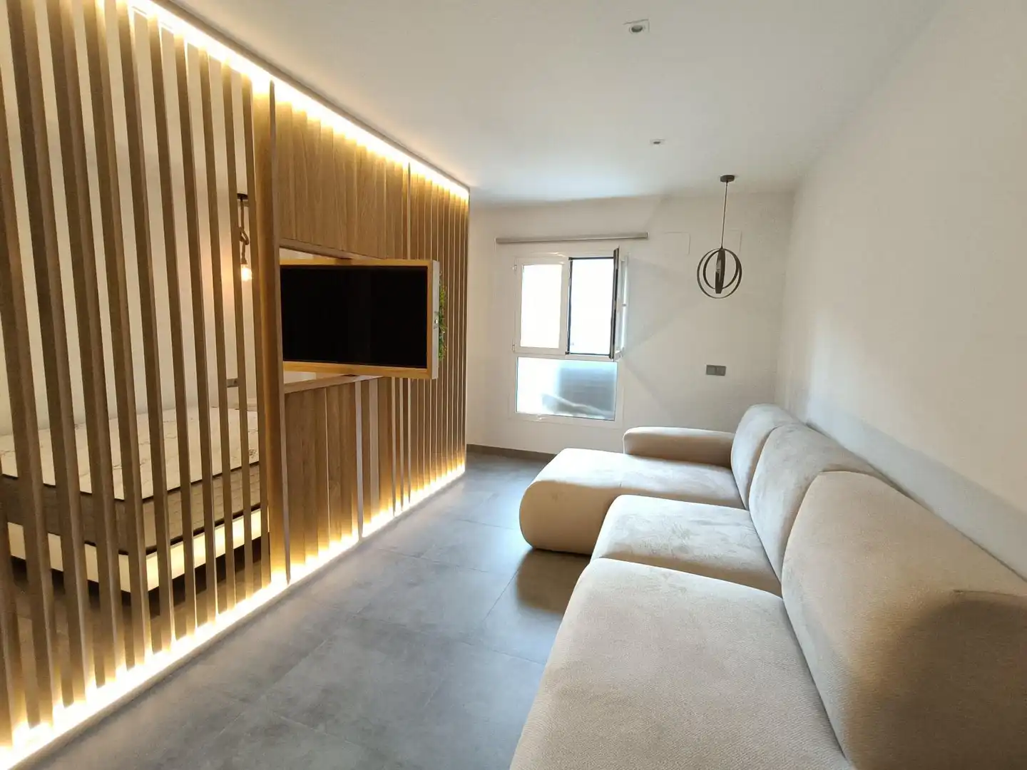 Wohnzimmer von Wohnung zur Miete in Castellón de la Plana / Castelló de la Plana mit Klimaanlage und Heizung