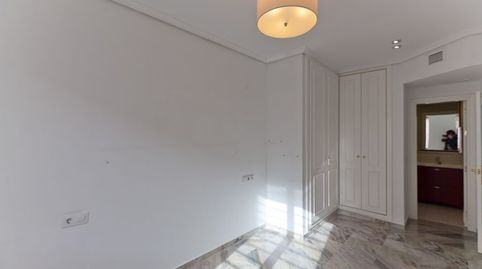 Foto 5 von Wohnung zur Miete in Ronda Ronda de Capuchinos, 35, Cruz Roja, Sevilla Capital