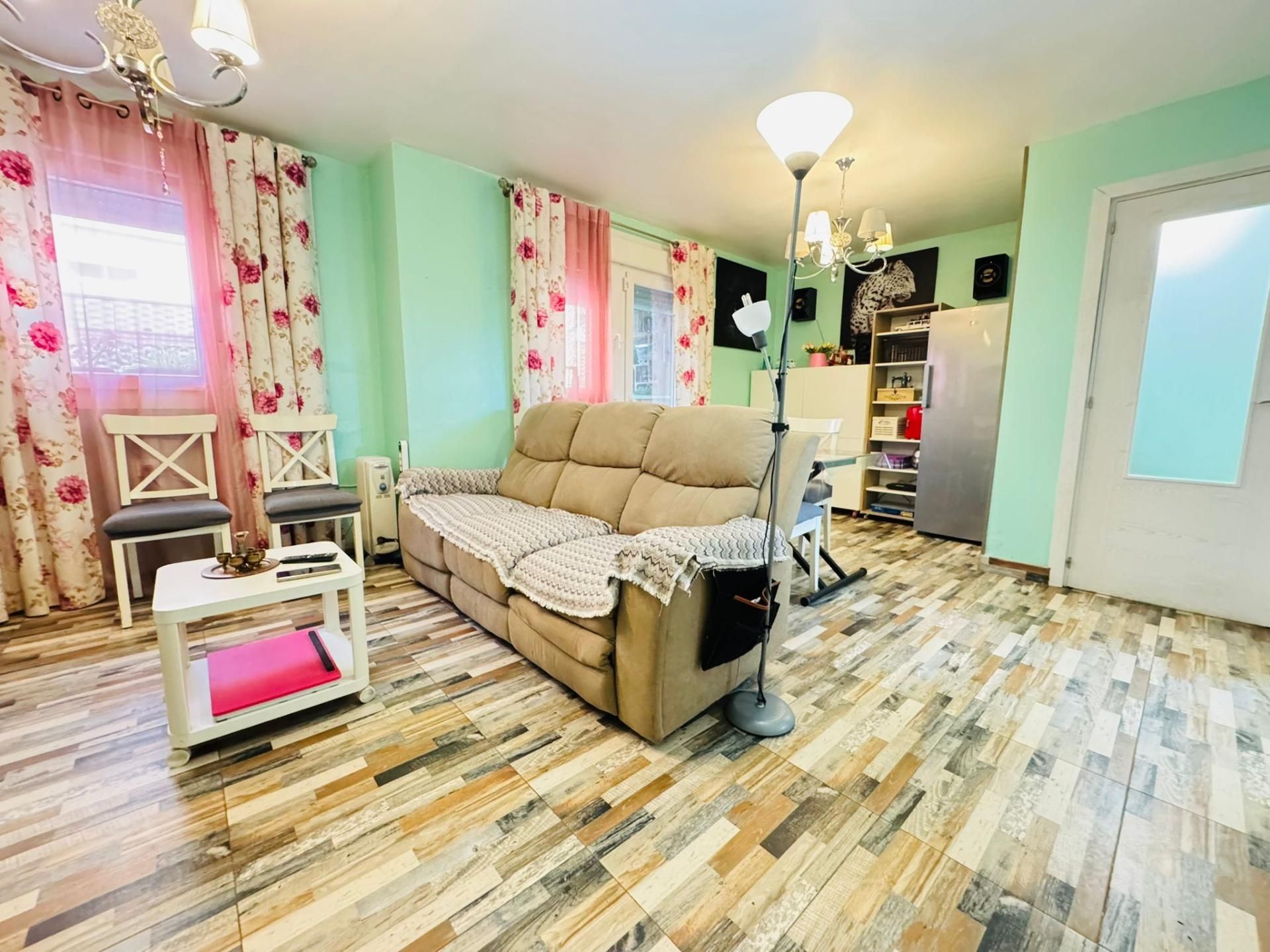 Sala de estar de Piso en venta en Algeciras con Trastero