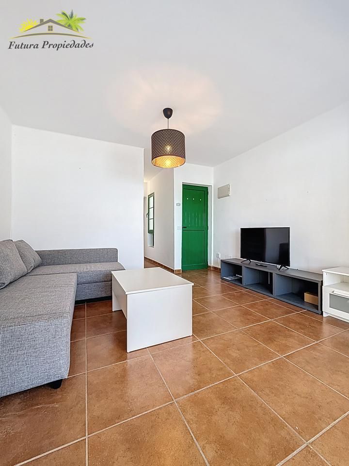 Living room of Flat for sale in Teguise  with Terrace and Furnished
