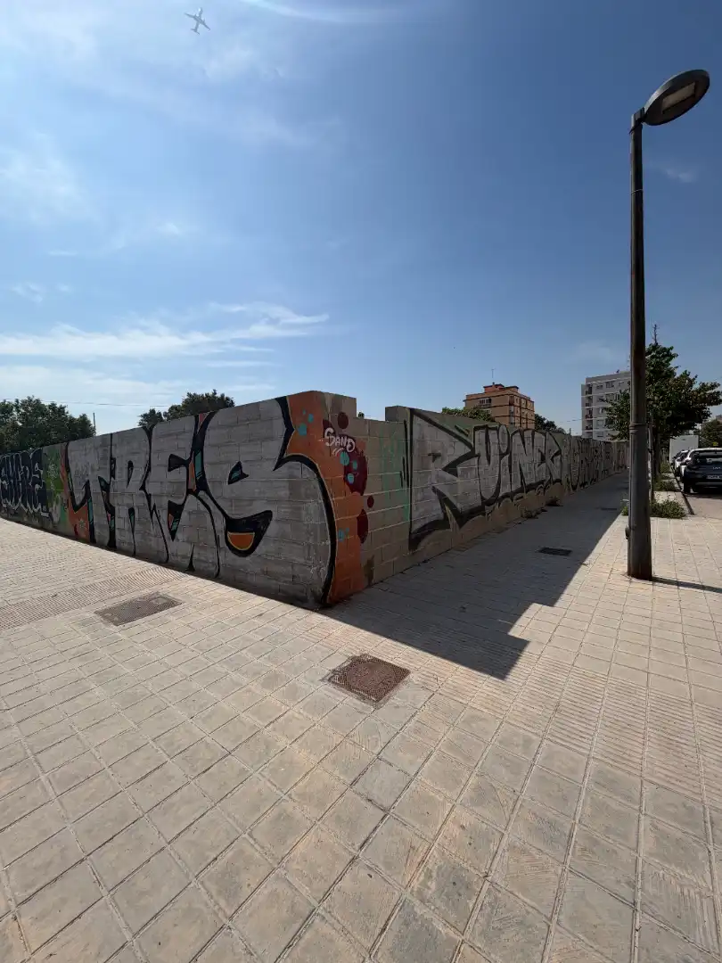 Vista exterior de Terreno industrial en venta en Valencia