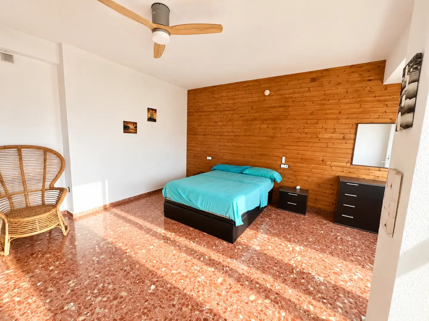 Bedroom of Houses for sale in Aldaia, Valencia