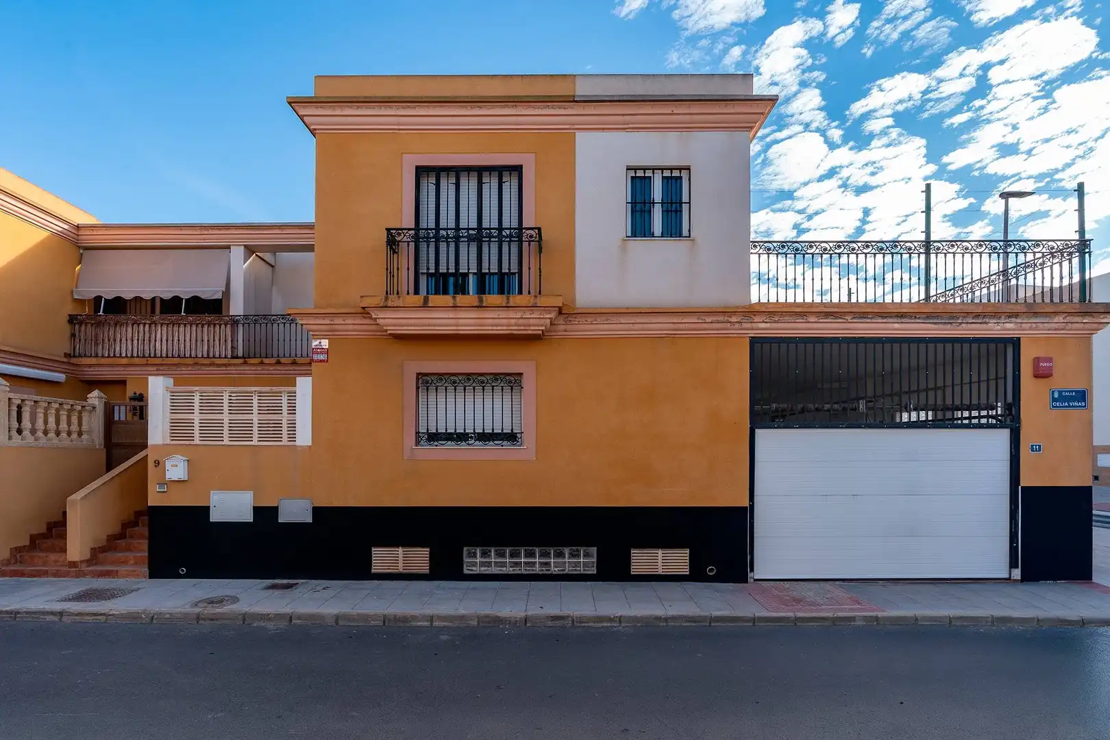 Exterior view of Detached homes for sale in Pechina, Almería