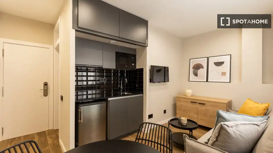 Wohnung zur Miete in Barcelona, Barcelona
