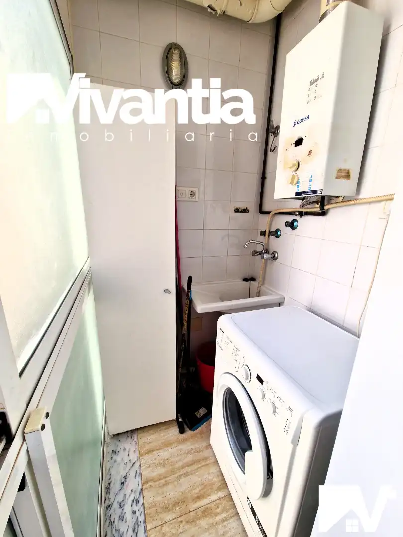 Badezimmer von Wohnung zum Verkauf in Lorca mit Klimaanlage, Heizung und Möbliert