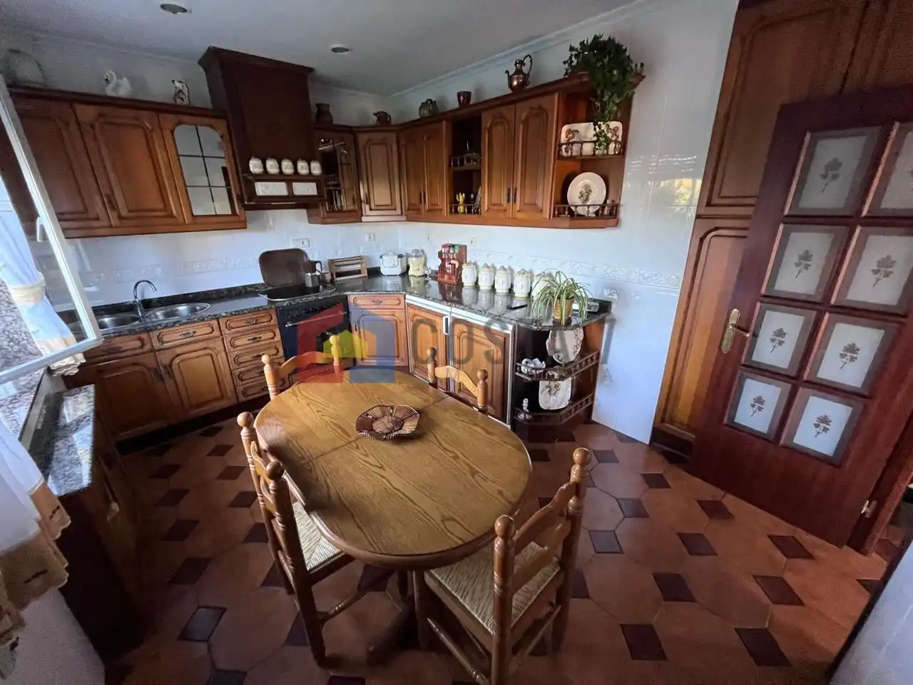 Cuina de Casa o xalet en venda en Miengo amb Jardí privat i Terrassa