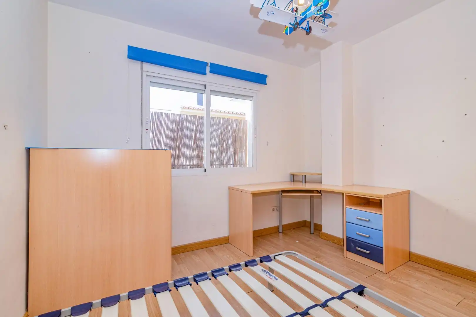 Dormitori de Casa o xalet en venda en Armilla amb Terrassa i Balcó