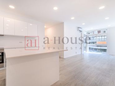 Wohnung mit Balkon zum Verkauf in Avenida Diagonal