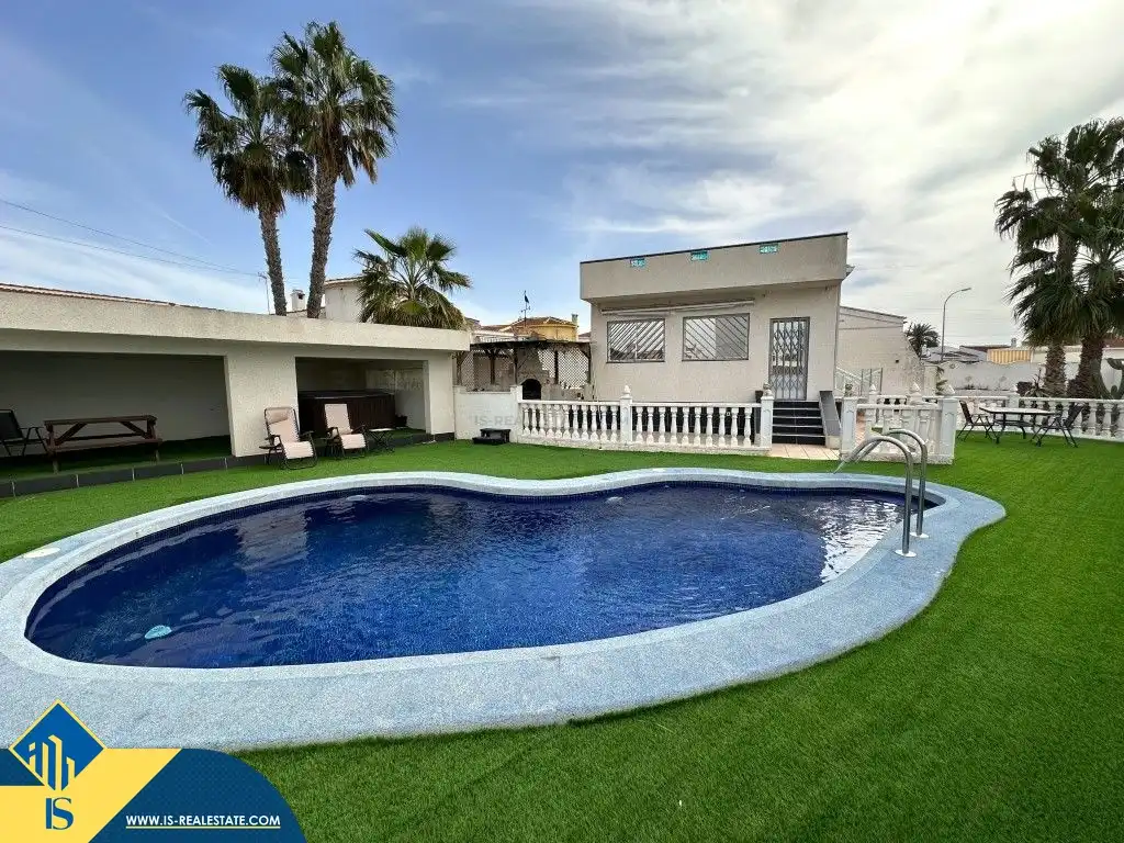 Villa mit Pool zum Verkauf in Ciudad Quesada, imagen 3