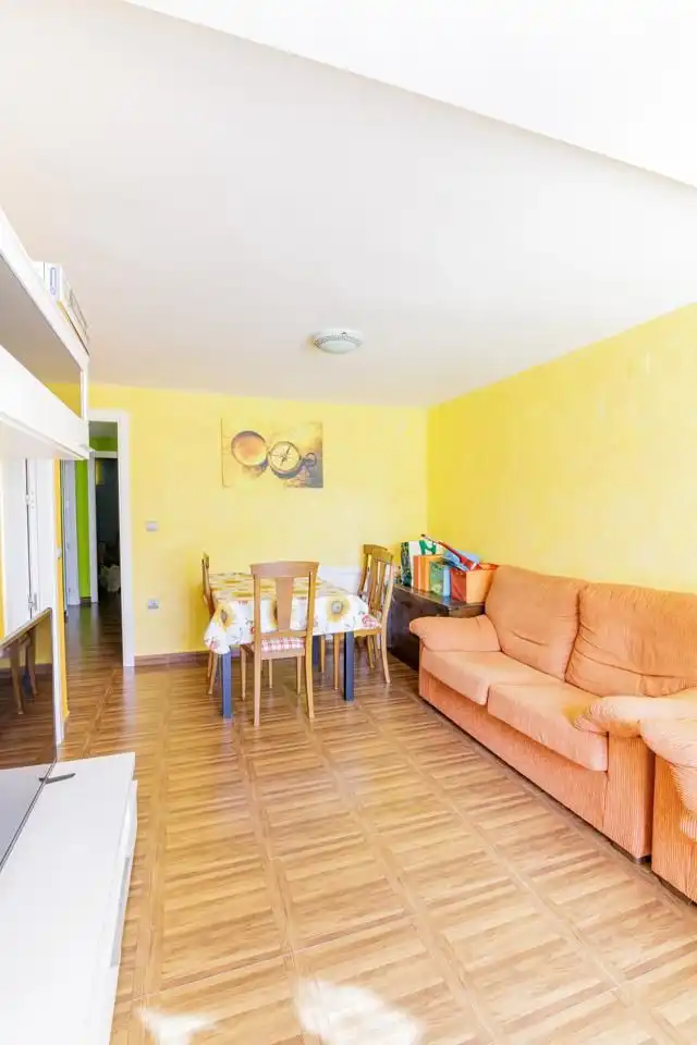 Wohnzimmer von Haus oder Chalet zum Verkauf in Alhaurín de la Torre mit Klimaanlage, Schwimmbad und Möbliert