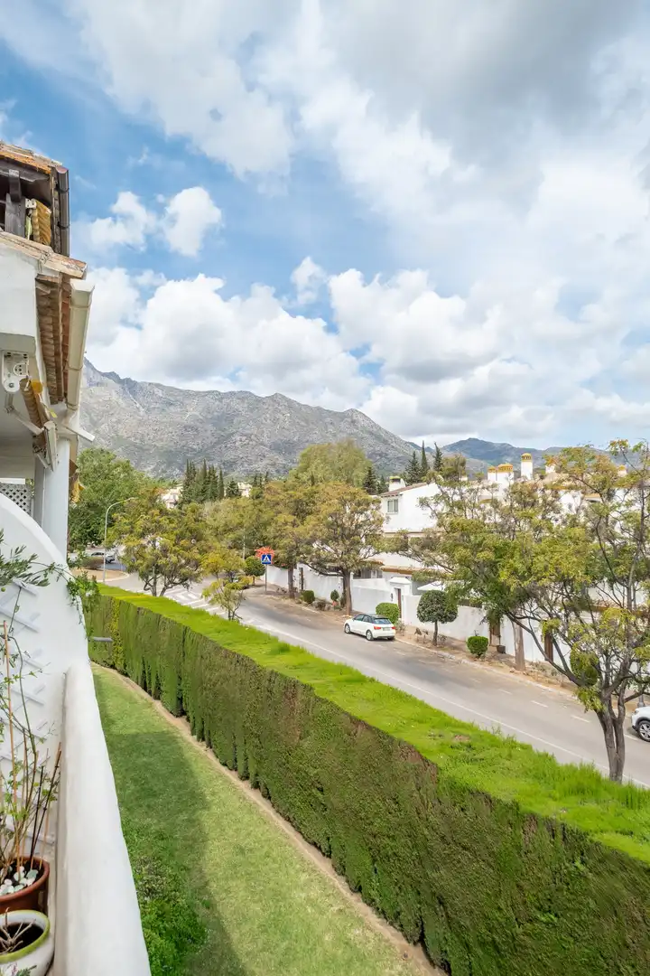 Vista exterior de Piso en venta en Marbella con Aire acondicionado y Terraza