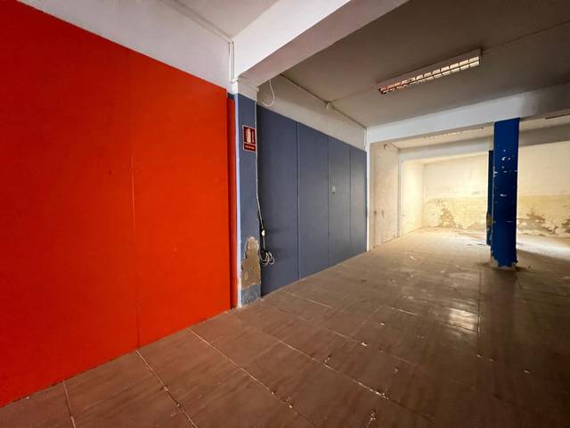 Local comercial en Venta en  HERMANOS VILLAFAÑE en Estadio Castalia