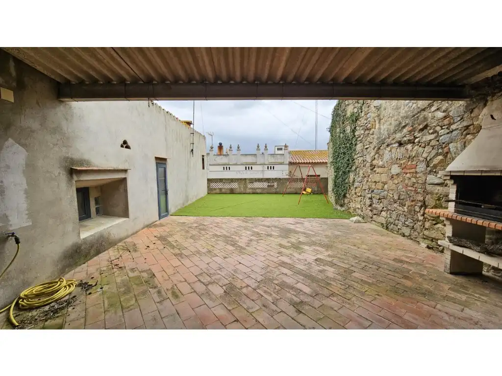 Terrassa de Casa o xalet en venda en Agullana