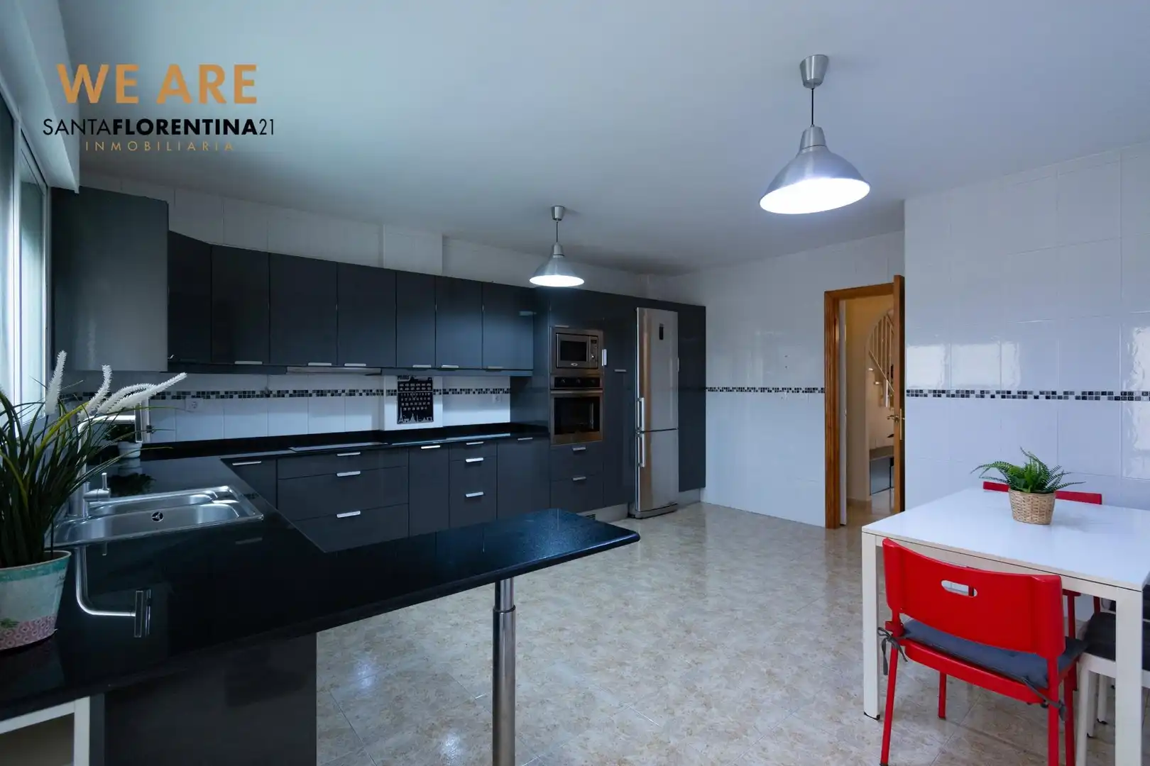 Cuina de Dúplex en venda en Cartagena amb Aire condicionat, Calefacció i Jardí privat