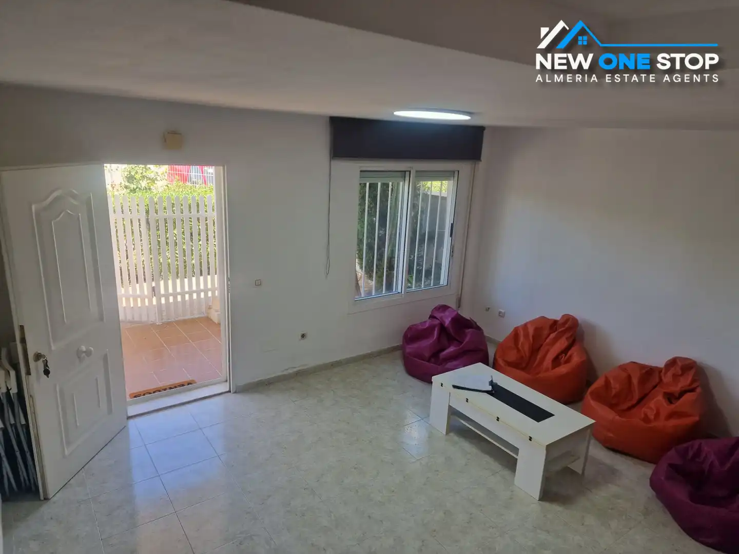 Terraced house with pool for sale in Las Marinas - Pueblo Laguna, imagen 4