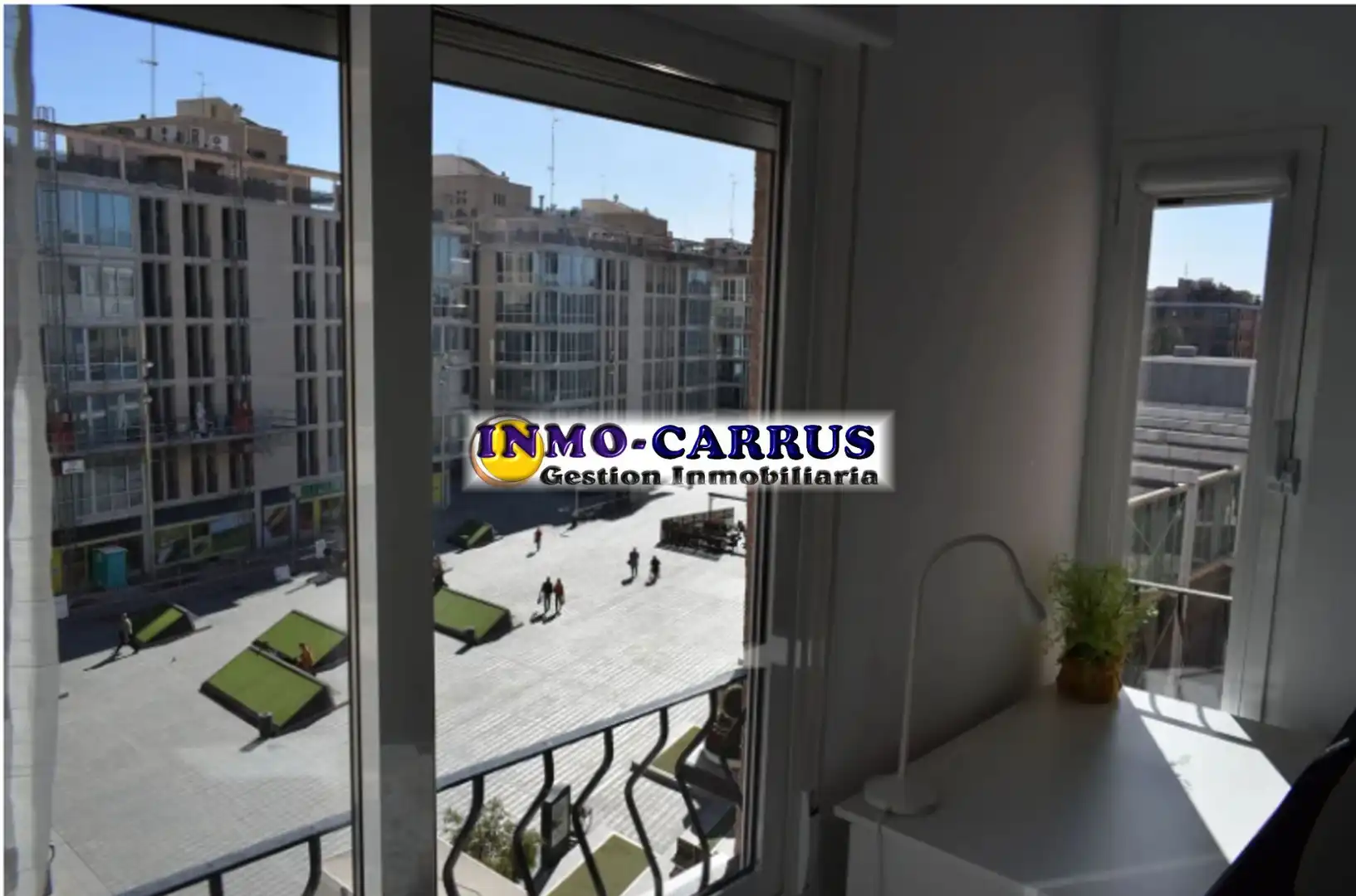 Vista exterior de Piso de alquiler en Elche / Elx con Aire acondicionado, Calefacción y Amueblado