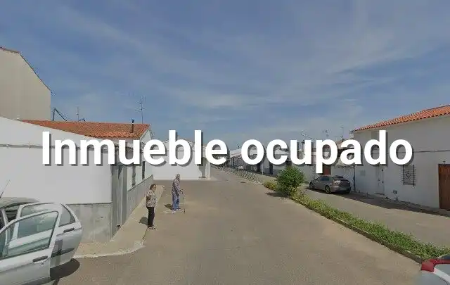 Chalet en venta en CL CACERES