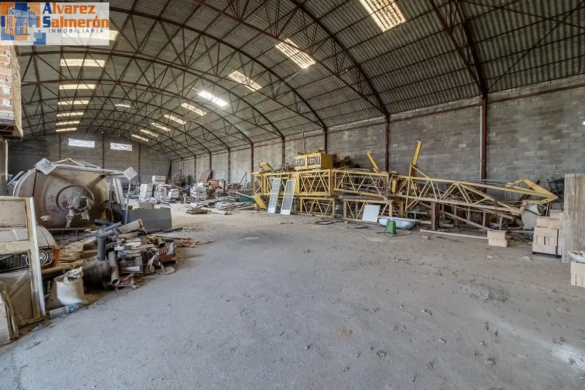 Casa rústica amb piscina en venda a Santa Fe, imagen 53