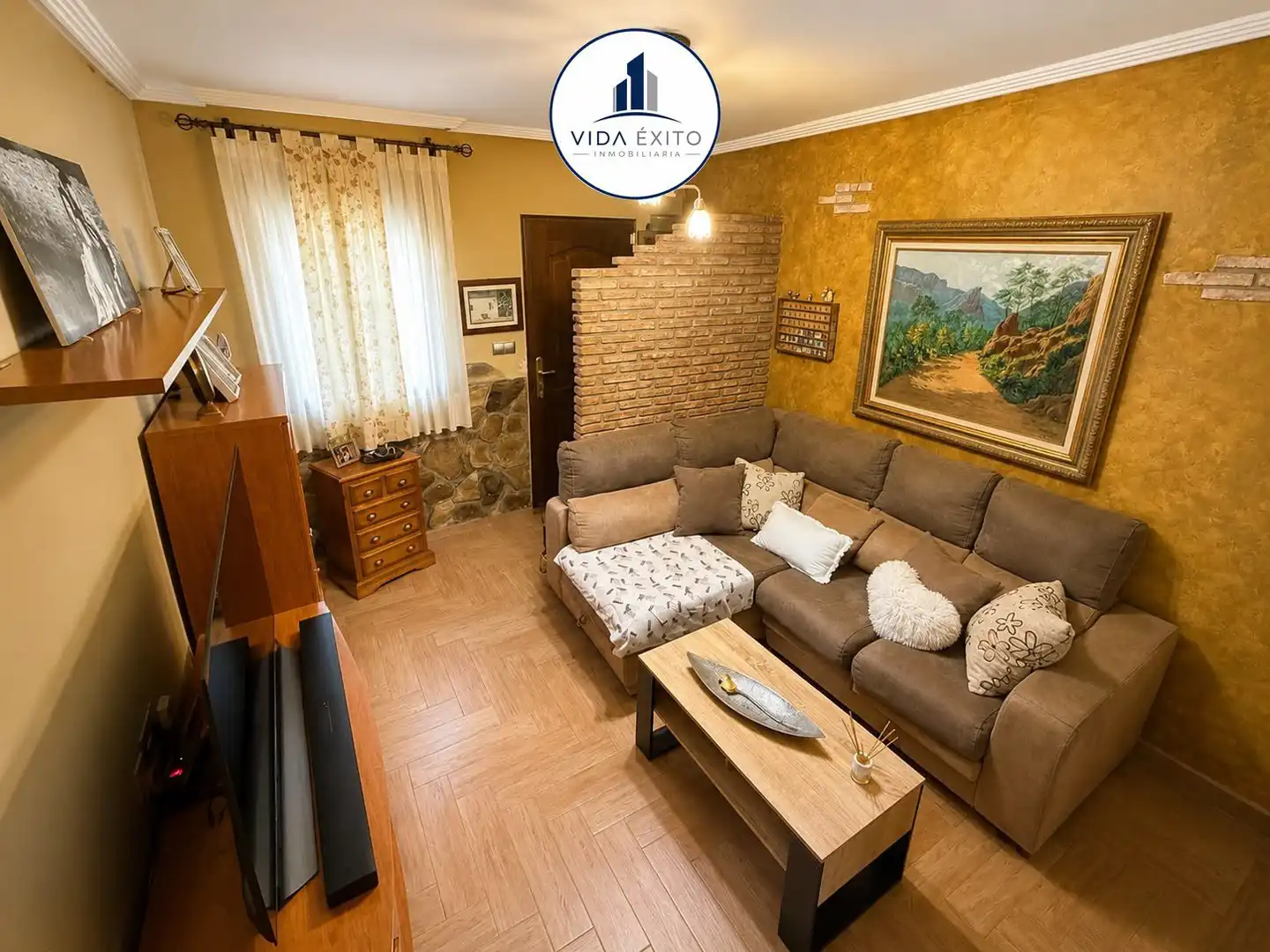 Living room of Houses for sale in Jaén  with Terrace and Balcony