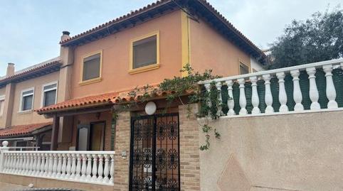 Foto 2 de Casa adosada en venda a Miramar - Torre del Moro, Torrevieja