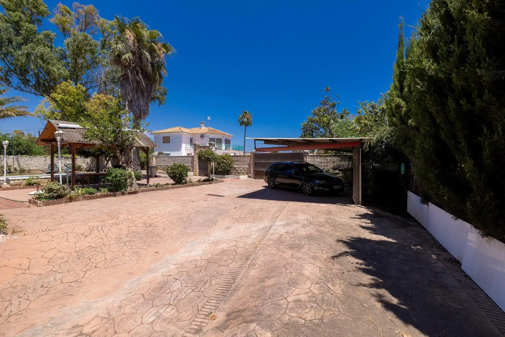 Außenansicht von Haus oder Chalet zum Verkauf in Málaga mit Klimaanlage, Terrasse und Abstellraum