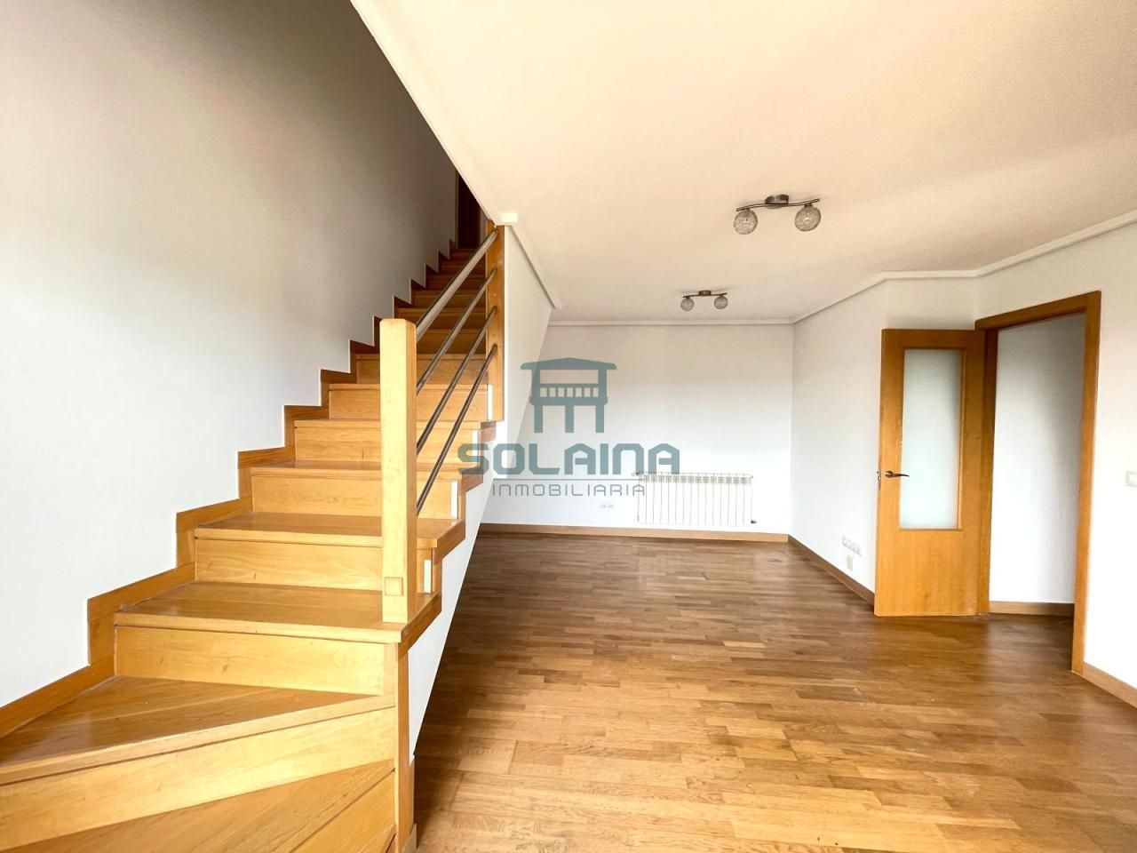 Duplex for sale in San Cibrao das Viñas  with Heating and Storage room