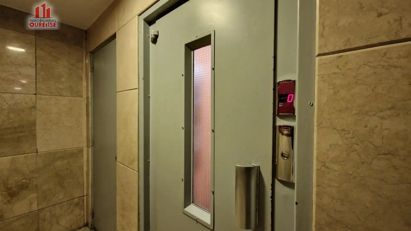 Büro zum Verkauf in Ourense Capital  mit Klimaanlage und Heizung