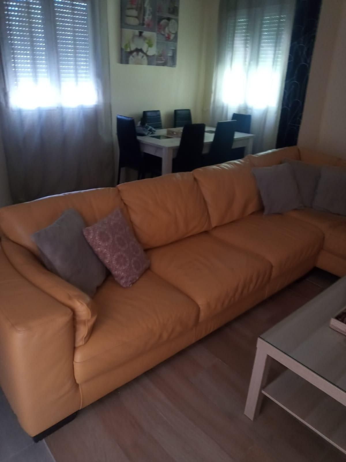 Sala d'estar de Casa o xalet en venda en El Viso de San Juan amb Aire condicionat, Calefacció i Jardí privat