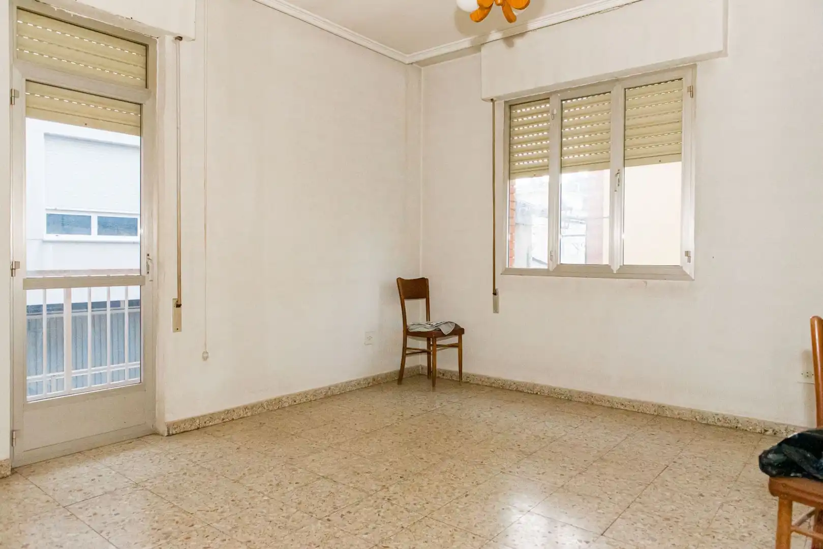 Dormitori de Casa o xalet en venda en Cacabelos amb Calefacció i Terrassa